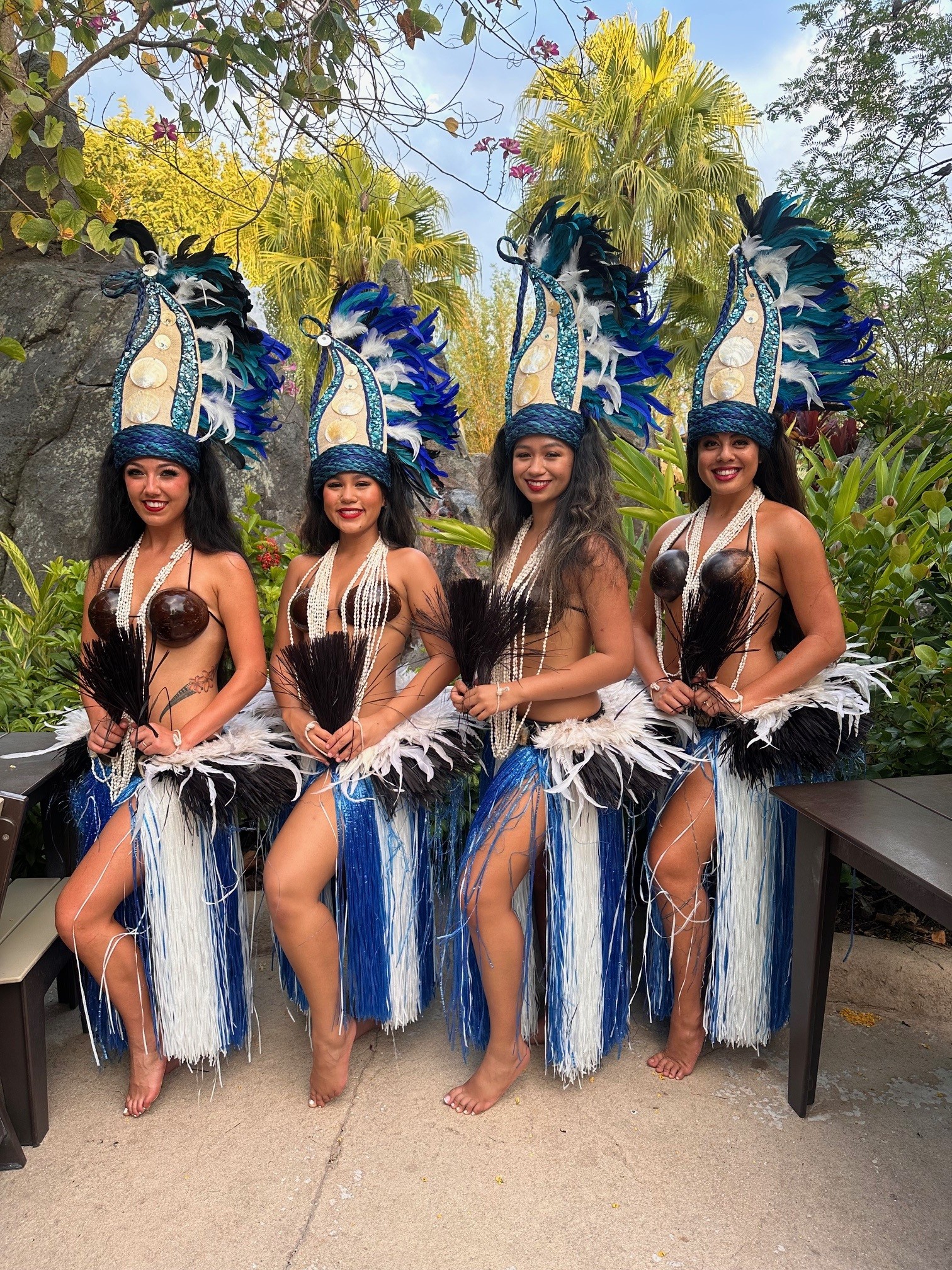 Hula Gals
